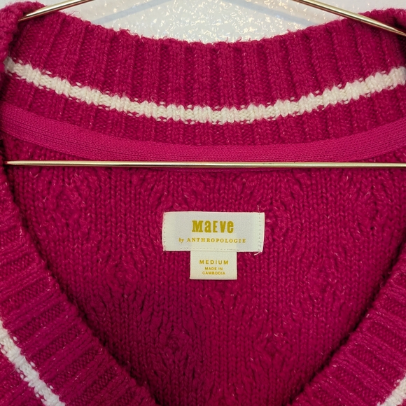 Anthropologie V-Neck Sweater in Vibrant Pink - Picture 2 of 5